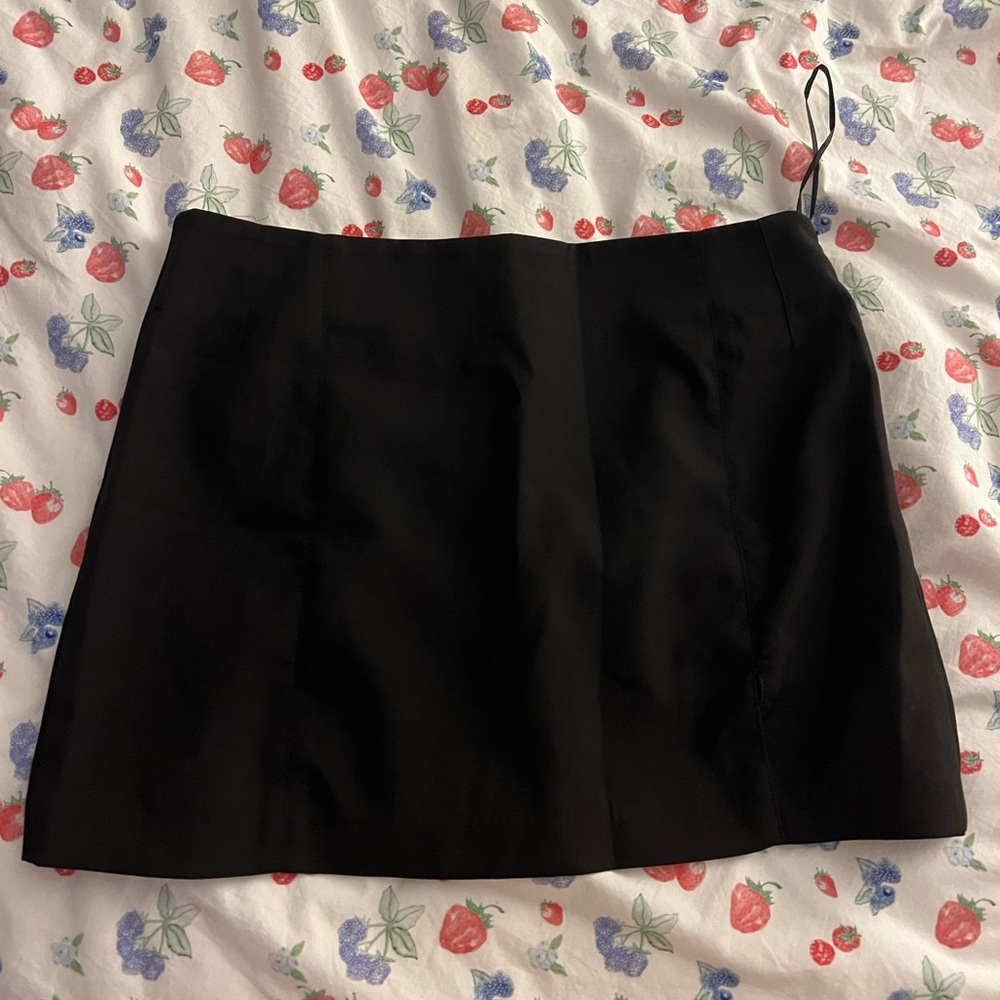 Verge girl black mini skirt. Size AUS 12 /US 6 worn once